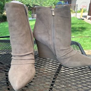 Kristin Cavallari 4 Chinese Laundry Wedge Booties